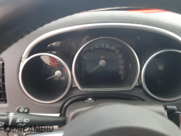2004 Chevrolet SSR LS z VIN 1GCES14P44B104112, wystawiony jako Copart lot #75260344 z przebiegiem Nie podano mil oraz Nie do naprawy. Historia ofert i sprzedaży dostępna na DreamBid. Obrazek 9.