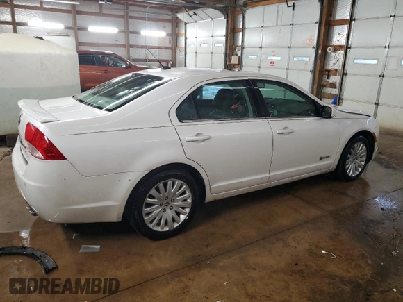2010 Mercury Milan Hybrid with VIN 3MEDM0L39AR651185, listed as a Copart auction lot 86649294 with 185,357 mi miles and Salvage Title. Bid and sale history available at carsss.com. Image 3.