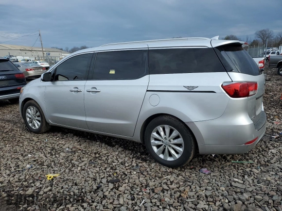 2015 Kia Sedona EX with VIN KNDMC5C18F6055487, listed as a Copart auction lot 47095305 with 221,310 mi miles and Salvage Title. Bid and sale history available at carsss.com. Image 2.
