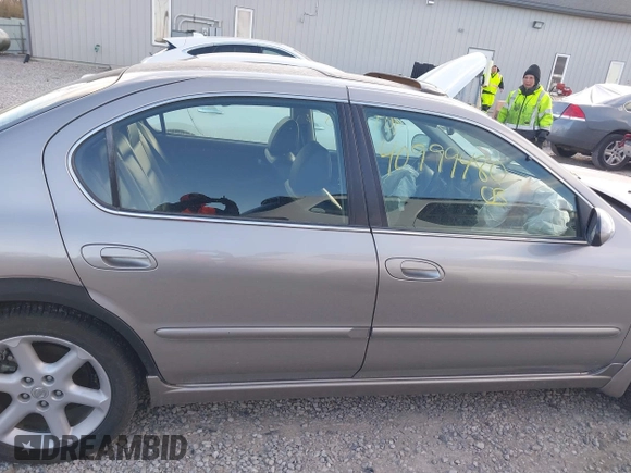 2002 Nissan Maxima GLE с VIN JN1DA31A62T322007, выставлен на аукционе IAAI как лот 40999480 с пробегом 208 110 миль миль и . История ставок и продаж доступна на DreamBid. Изображение 13.