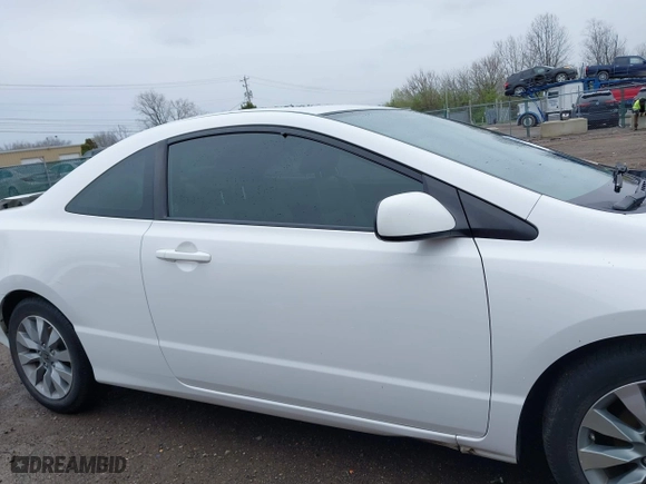 2011 Honda Civic Cpe EX-L with VIN 2HGFG1B93BH503058, listed as a IAAI auction lot 41835170 with 97,478 mi miles. Bid and sale history available at carsss.com. Image 13.