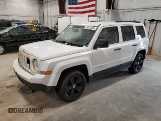 2015 Jeep Patriot Latitude z VIN 1C4NJRFB6FD395965, wystawiony jako Copart lot #59615285 z przebiegiem 128 112 mil mil oraz Nie do naprawy • Non repairable. Historia ofert i sprzedaży dostępna na DreamBid. Obrazek 1.