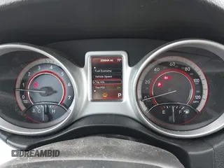 2014 Dodge Journey SE with VIN 3C4PDCABXET135338, listed as a IAAI auction lot 41950088 with 209,944 mi miles. Bid and sale history available at carsss.com. Image 7.