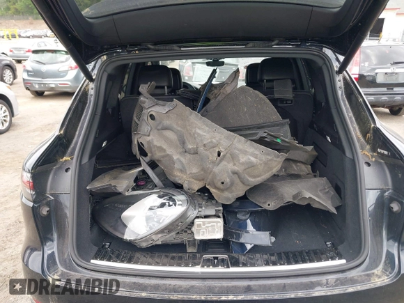 2023 Porsche Cayenne z VIN WP1AA2AY4PDA04443, wystawiony jako IAAI lot #42356928 z przebiegiem 29 630 mil mil oraz . Historia ofert i sprzedaży dostępna na DreamBid. Obrazek 12.