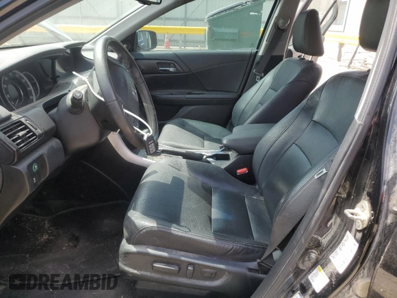2013 Honda Accord Touring z VIN 1HGCR3F90DA042616, wystawiony jako Copart lot #64522785 z przebiegiem 140 304 mil mil oraz Czysty tytuł • Clean title. Historia ofert i sprzedaży dostępna na DreamBid. Obrazek 7.