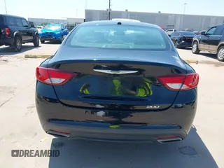 2015 Chrysler 200 S with VIN 1C3CCCBG6FN570407, listed as a IAAI auction lot 41958314 with 155,938 mi miles and . Bid and sale history available at carsss.com. Image 16.