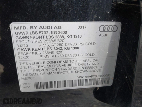 2018 Audi SQ5 Premium Plus z VIN WA1A4AFY6J2009085, wystawiony jako IAAI lot #42410933 z przebiegiem 59 773 mil mil oraz . Historia ofert i sprzedaży dostępna na DreamBid. Obrazek 9.