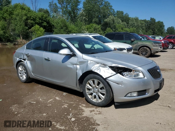 2013 Buick Regal with VIN 2G4GR5ER4D9248073, listed as a Copart auction lot 61992135 with 114,539 mi miles and Clean title. Bid and sale history available at DreamBid. Image 4.