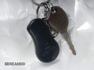 2002 Jeep Grand Cherokee Sport с VIN 1J4GW38S42C166263, выставлен на аукционе IAAI как лот 42521707 с пробегом 267 842 миль миль и . История ставок и продаж доступна на DreamBid. Изображение 11.
