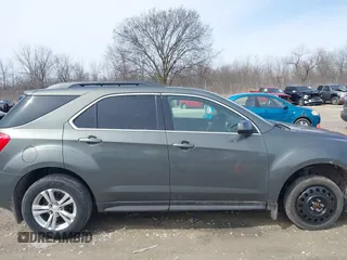 2013 Chevrolet Equinox LT z VIN 2GNALDEK8D6151329, wystawiony jako IAAI lot #41963795 z przebiegiem 106 892 mil mil oraz . Historia ofert i sprzedaży dostępna na DreamBid. Obrazek 13.
