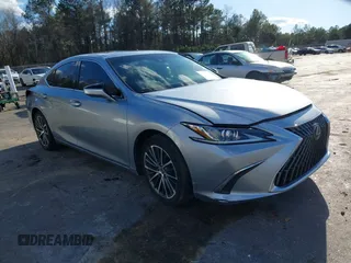 2022 Lexus ES with VIN 58ADZ1B14NU127244, listed as a IAAI auction lot 41723760 with 32,119 mi miles. Bid and sale history available at carsss.com. Image 1.