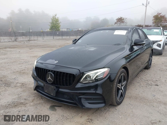 2018 Mercedes-Benz E with VIN WDDZF4KB7JA343160, listed as a IAAI auction lot 40470996 with 56,274 mi miles. Bid and sale history available at carsss.com. Image 6.