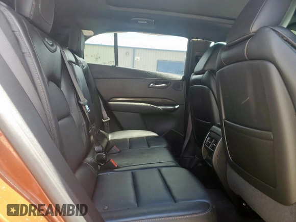 2020 Cadillac XT4 FWD Sport z VIN 1GYFZER45LF025992, wystawiony jako Copart lot #60110325 z przebiegiem 43 820 mil mil oraz Szkoda całkowita • Salvage title. Historia ofert i sprzedaży dostępna na DreamBid. Obrazek 11.