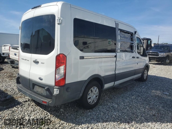 2015 Ford Transit Passenger XL with VIN 1FBAX2CM1FKB00328, listed as a Copart auction lot 43079865 with 55,851 mi miles and Salvage Title. Bid and sale history available at carsss.com. Image 3.