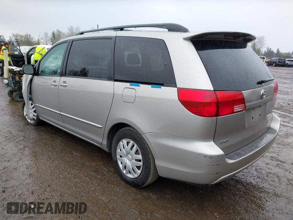 2005 Toyota Sienna CE with VIN 5TDZA23CX5S283078, listed as a IAAI auction lot 41977425 with 253,076 mi miles. Bid and sale history available at carsss.com. Image 3.