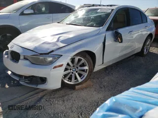 2012 BMW 3 Series 328i with VIN WBA3A5G57CNP17170, listed as a Copart auction lot 86886664 with 138,743 mi miles and Salvage Title. Bid and sale history available at carsss.com. Image 1.