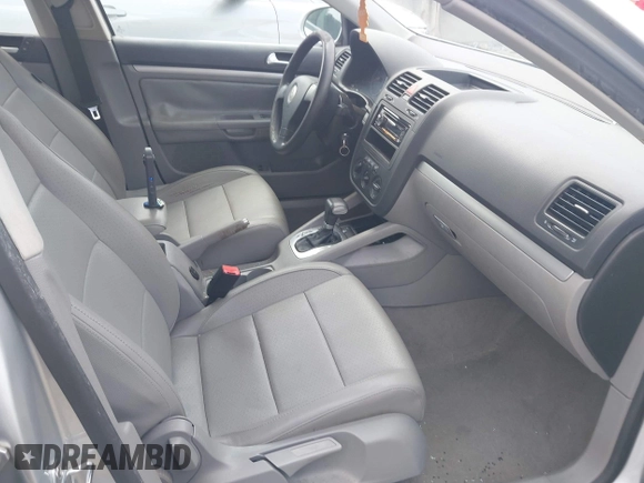 2006 Volkswagen Jetta 2.5L with VIN 3VWSF71K76M678490, listed as a IAAI auction lot 42508003 with 190,479 mi miles and . Bid and sale history available at DreamBid. Image 5.