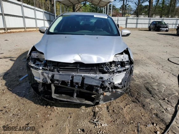 2012 Ford Focus SEL with VIN 1FAHP3H25CL303757, listed as a Copart auction lot 50592775 with 140,466 mi miles and Salvage Title. Bid and sale history available at carsss.com. Image 5.