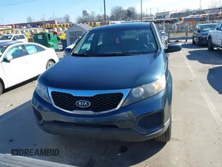 2011 Kia Sorento LX with VIN 5XYKT3A1XBG158819, listed as a IAAI auction lot 41665390 with 120,570 mi miles. Bid and sale history available at carsss.com. Image 12.