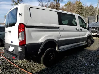 2022 Ford Transit Cargo with VIN 1FTBR1Y81NKA47225, listed as a Copart auction lot 77208734 with 16,658 mi miles and Clean Title. Bid and sale history available at DreamBid. Image 3.