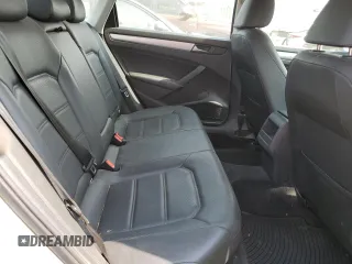 2012 Volkswagen Passat SE with VIN 1VWBP7A32CC012012, listed as a Copart auction lot 58757365 with 83,142 mi miles and Salvage title. Bid and sale history available at DreamBid. Image 10.