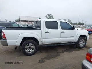 2014 Toyota Tacoma PreRunner with VIN 3TMJU4GNXEM172008, listed as a IAAI auction lot 42427701 with 164,987 mi miles and . Bid and sale history available at DreamBid. Image 14.