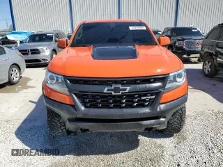 2019 Chevrolet Colorado 4WD ZR2 z VIN 1GCGTEEN7K1278933, wystawiony jako Copart lot #52209085 z przebiegiem 84 671 mil mil oraz Szkoda całkowita • Salvage title. Historia ofert i sprzedaży dostępna na DreamBid. Obrazek 5.
