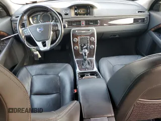 2015 Volvo XC70 T5 Drive-E Premier with VIN YV440MBK2F1230453, listed as a Copart auction lot 44231365 with 107,726 mi miles and Clean Title. Bid and sale history available at DreamBid. Image 8.