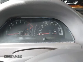 2002 Toyota Camry LE z VIN JTDBE32K120093737, wystawiony jako IAAI lot #41214245 z przebiegiem Nie podano mil oraz . Historia ofert i sprzedaży dostępna na DreamBid. Obrazek 7.
