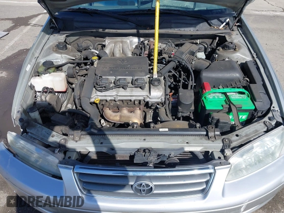 2001 Toyota Camry LE z VIN JT2BF22KX10342454, wystawiony jako IAAI lot #41939743 z przebiegiem 124 045 mil mil oraz . Historia ofert i sprzedaży dostępna na DreamBid. Obrazek 10.
