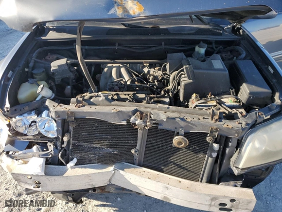 2002 Toyota Highlander with VIN JTEGF21A320055041, listed as a Copart auction lot 47198305 with 193,648 mi miles and Salvage Title. Bid and sale history available at carsss.com. Image 12.