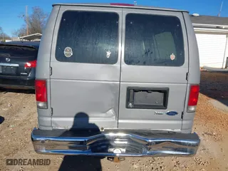 2012 Ford Econoline Wagon XL with VIN 1FBSS3BL1CDA76758, listed as a IAAI auction lot 41648496 with 278,048 mi miles. Bid and sale history available at carsss.com. Image 17.