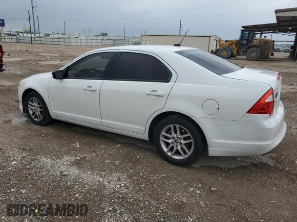 2011 Ford Fusion S with VIN 3FAHP0GAXBR298580, listed as a Copart auction lot 51461195 with 180,573 mi miles and Salvage Title. Bid and sale history available at carsss.com. Image 2.