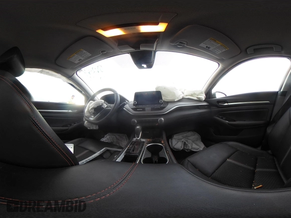 2024 Nissan Altima SR z VIN 1N4BL4CVXRN432003, wystawiony jako IAAI lot #41916171 z przebiegiem 14 729 mil mil oraz . Historia ofert i sprzedaży dostępna na DreamBid. Obrazek 19.