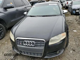 2005 Audi S4 z VIN WAUGL78E65A555368, wystawiony jako Copart lot #48460415 z przebiegiem 148 863 mil mil oraz Szkoda całkowita • Salvage title. Historia ofert i sprzedaży dostępna na DreamBid. Obrazek 5.