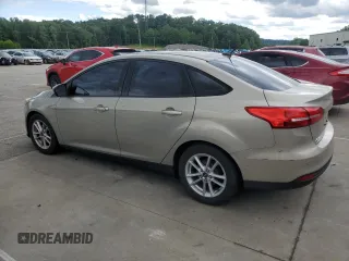 2015 Ford Focus SE with VIN 1FADP3F23FL254144, listed as a Copart auction lot 58238185 with 159,919 mi miles and Clean title. Bid and sale history available at DreamBid. Image 2.