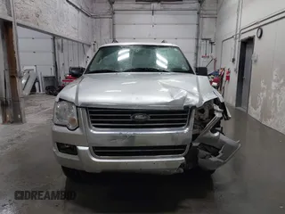 2009 Ford Explorer XLT z VIN 1FMEU73E49UA15564, wystawiony jako IAAI lot #41299587 z przebiegiem 192 956 mil mil oraz . Historia ofert i sprzedaży dostępna na DreamBid. Obrazek 12.