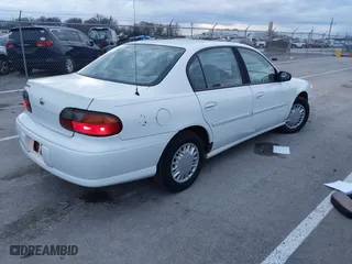 2000 Chevrolet Malibu with VIN 1G1ND52J5Y6315794, listed as a IAAI auction lot 41124524 with 149,379 mi miles. Bid and sale history available at carsss.com. Image 4.
