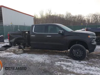 2019 Chevrolet Silverado 1500 High Country with VIN 1GCUYHEL1KZ204249, listed as a IAAI auction lot 41718868 with 36,237 mi miles. Bid and sale history available at carsss.com. Image 14.