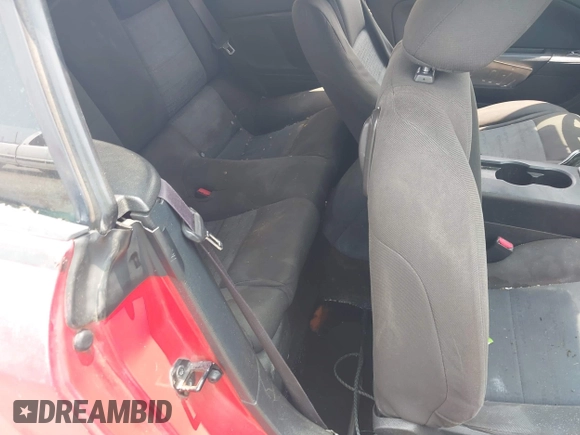2007 Ford Mustang Deluxe с VIN 1ZVFT84N675212224, выставлен на аукционе IAAI как лот 42410643 с пробегом Не указан миль и . История ставок и продаж доступна на DreamBid. Изображение 8.