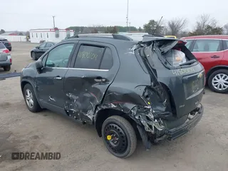 2018 Chevrolet Trax LT with VIN 3GNCJLSB2JL409509, listed as a IAAI auction lot 41800104 with 84,630 mi miles and . Bid and sale history available at carsss.com. Image 3.