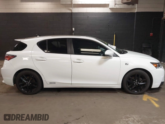 2016 Lexus CT 200h with VIN JTHKD5BH1G2253449, listed as a IAAI auction lot 42105047 with 115,077 mi miles and . Bid and sale history available at carsss.com. Image 13.