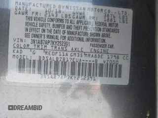 2019 Nissan Sentra S with VIN 3N1AB7AP7KY252391, listed as a IAAI auction lot 41969629 with 100,995 mi miles. Bid and sale history available at carsss.com. Image 9.