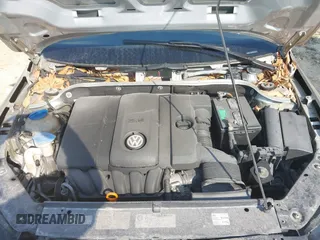 2013 Volkswagen Jetta SE с VIN 3VWDX7AJ0DM226262, выставлен на аукционе IAAI как лот 41622394 с пробегом 153 084 миль миль и . История ставок и продаж доступна на DreamBid. Изображение 10.
