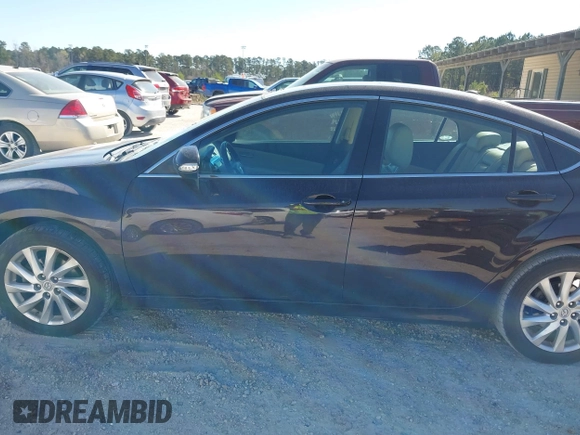 2011 Mazda 6 i Touring с VIN 1YVHZ8CHXB5M21667, выставлен на аукционе IAAI как лот 41877855 с пробегом 146 823 миль миль и . История ставок и продаж доступна на DreamBid. Изображение 14.