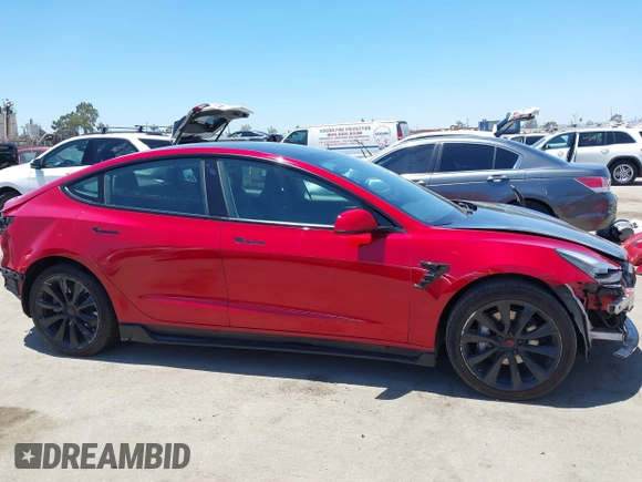 2023 Tesla Model 3 z VIN 5YJ3E1EA4PF454981, wystawiony jako IAAI lot #42704135 z przebiegiem 93 008 mil mil oraz . Historia ofert i sprzedaży dostępna na DreamBid. Obrazek 14.