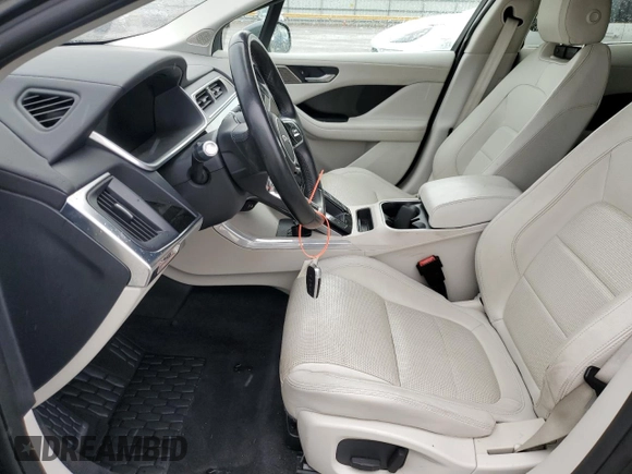 2020 Jaguar I-Pace SE with VIN SADHC2S13L1F88431, listed as a Copart auction lot 72164594 with 24,446 mi miles and Clean title. Bid and sale history available at DreamBid. Image 7.