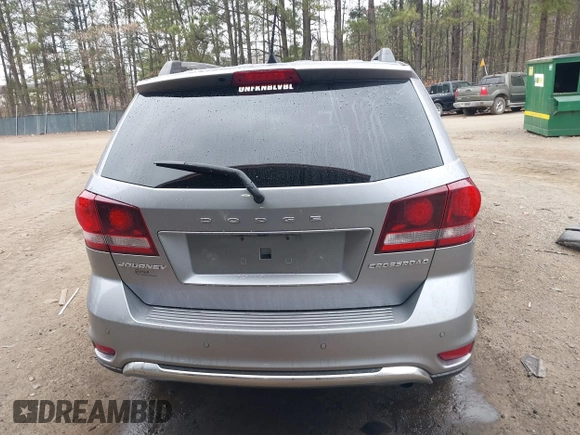 2020 Dodge Journey Crossroad with VIN 3C4PDCGB0LT225974, listed as a IAAI auction lot 41790741 with 73,595 mi miles and . Bid and sale history available at carsss.com. Image 17.