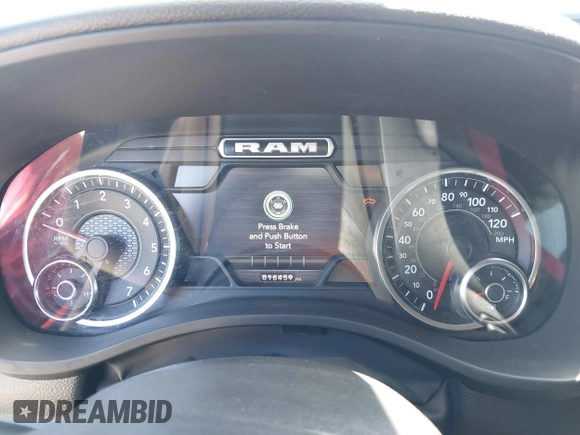2022 Ram 1500 Big Horn z VIN 1C6RRFMG7NN441178, wystawiony jako IAAI lot #42721492 z przebiegiem 16 459 mil mil oraz . Historia ofert i sprzedaży dostępna na DreamBid. Obrazek 7.