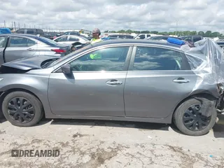 2015 Nissan Altima SV z VIN 1N4AL3AP1FC262308, wystawiony jako IAAI lot #42353484 z przebiegiem 149 600 mil mil oraz . Historia ofert i sprzedaży dostępna na DreamBid. Obrazek 14.